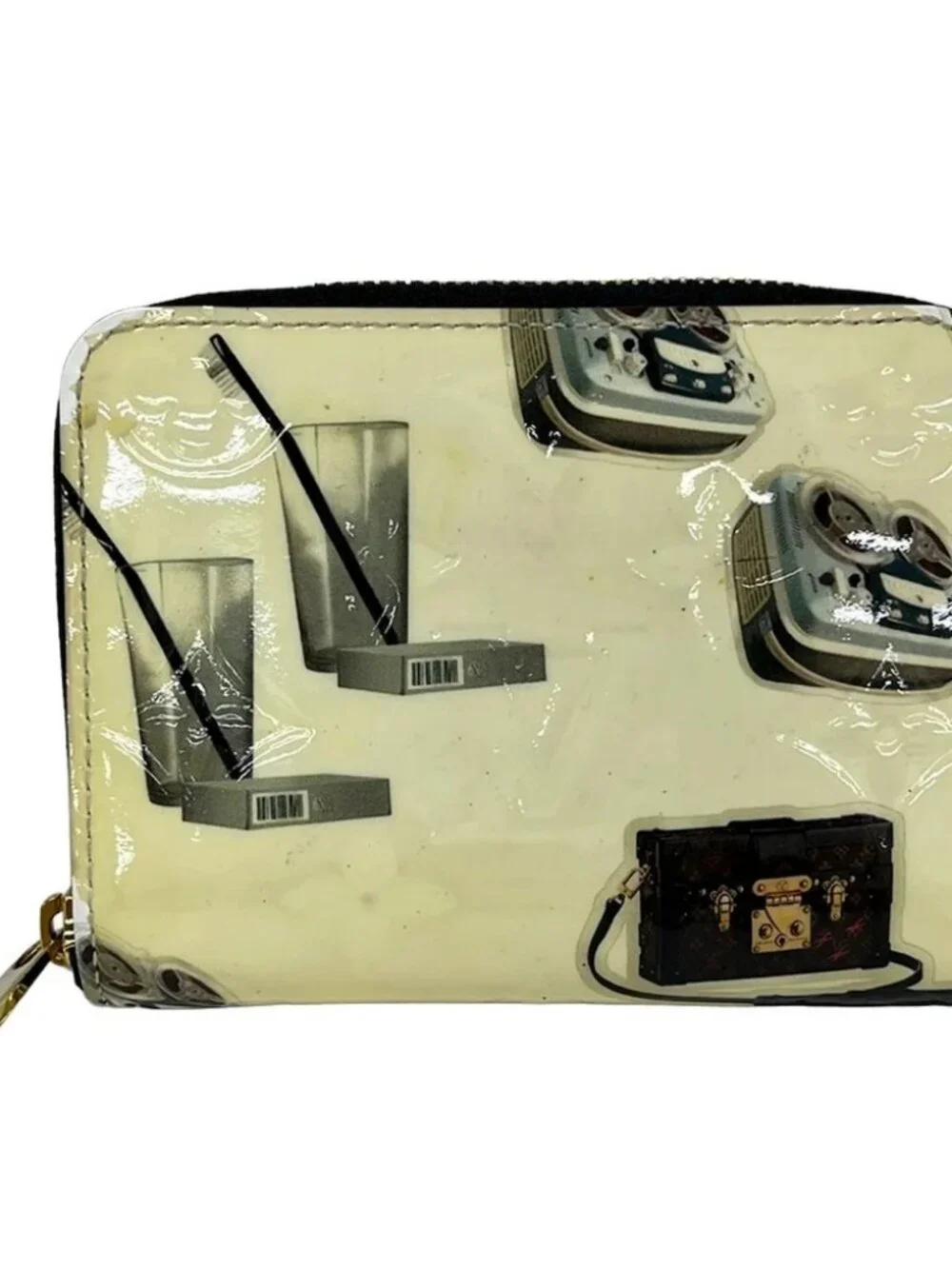 LOUIS VUITTON Zippy Coin Purse M50372 White Black Multi Sticker Animation